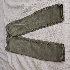 Buffalo David Bitton,Mid Rise Stretch Skinny Olive Jeans, EUC, Size 6/28